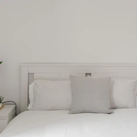 3-bed Flat Retreat By Sao Jorge Castle Apartment