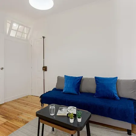 Apartment 3-bed Flat Retreat By Sao Jorge Castle Lisbon